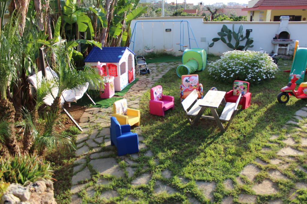 Villa Casa Vacanze Fiore Gallipoli Buitenkant foto